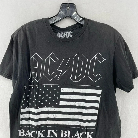 ACDC T-Shirt Women's Sz M Black ACDC Back In Black 1980 US Tour Crew Neck - Picture 2 of 10